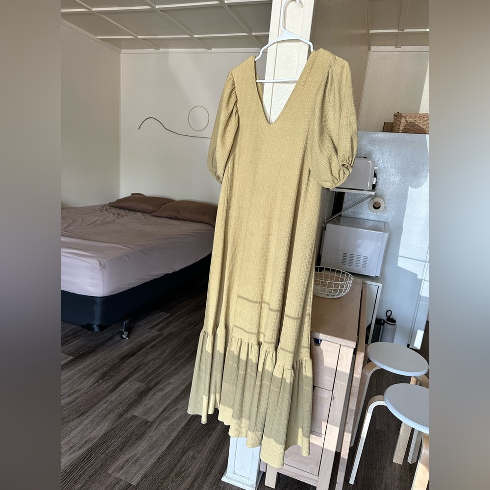 H&M dress